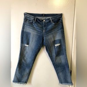 GAP Cropped Women’s Jeans